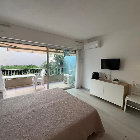 Climatise 2/3 Pers Proche Et Commerces, Balcon, Wi-fi, Parking Dispo - Fr-1-466a-7 Lägenhet