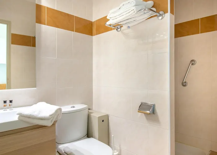 דירה Climatise 2/3 Pers Proche Et Commerces, Balcon, Wi-fi, Parking Dispo - Fr-1-466a-7 *